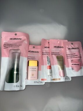 MCoBeauty 5 Piece Bundle - See Description !